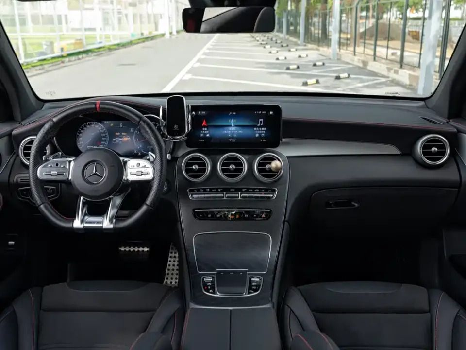 Mercedes-Benz GLC AMG