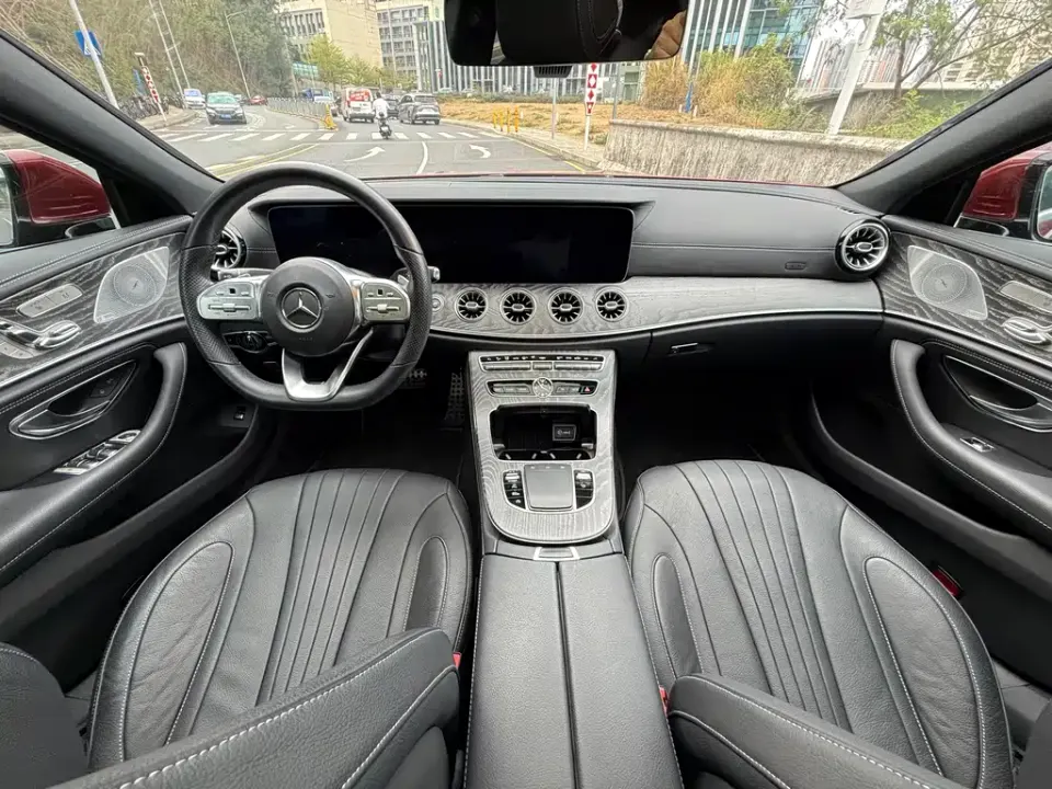 Mercedes-Benz CLS