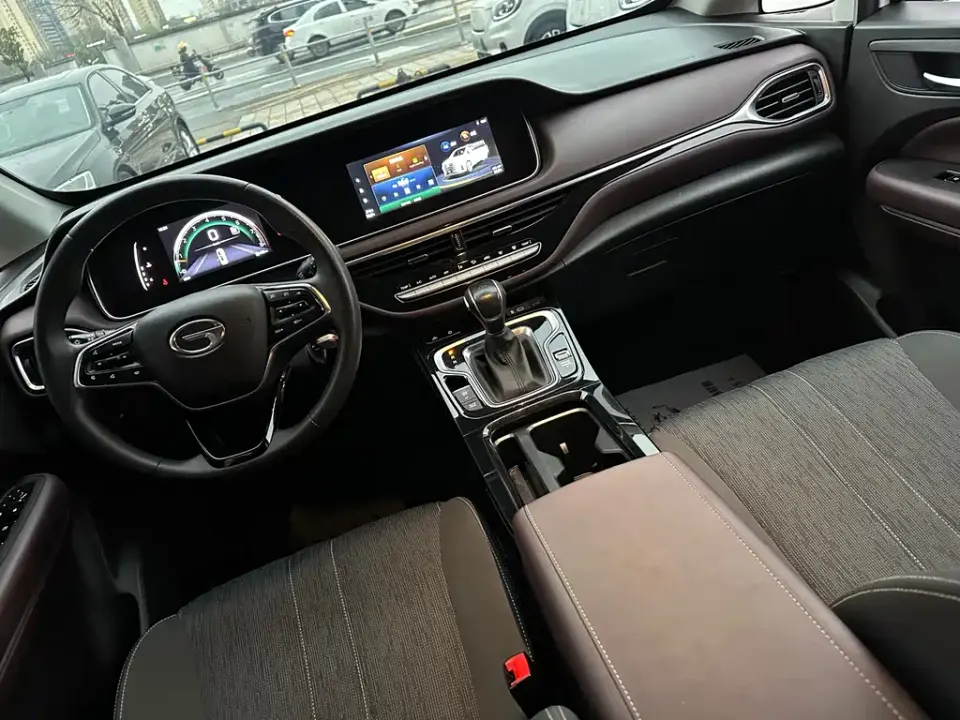 GAC Trumpchi M6