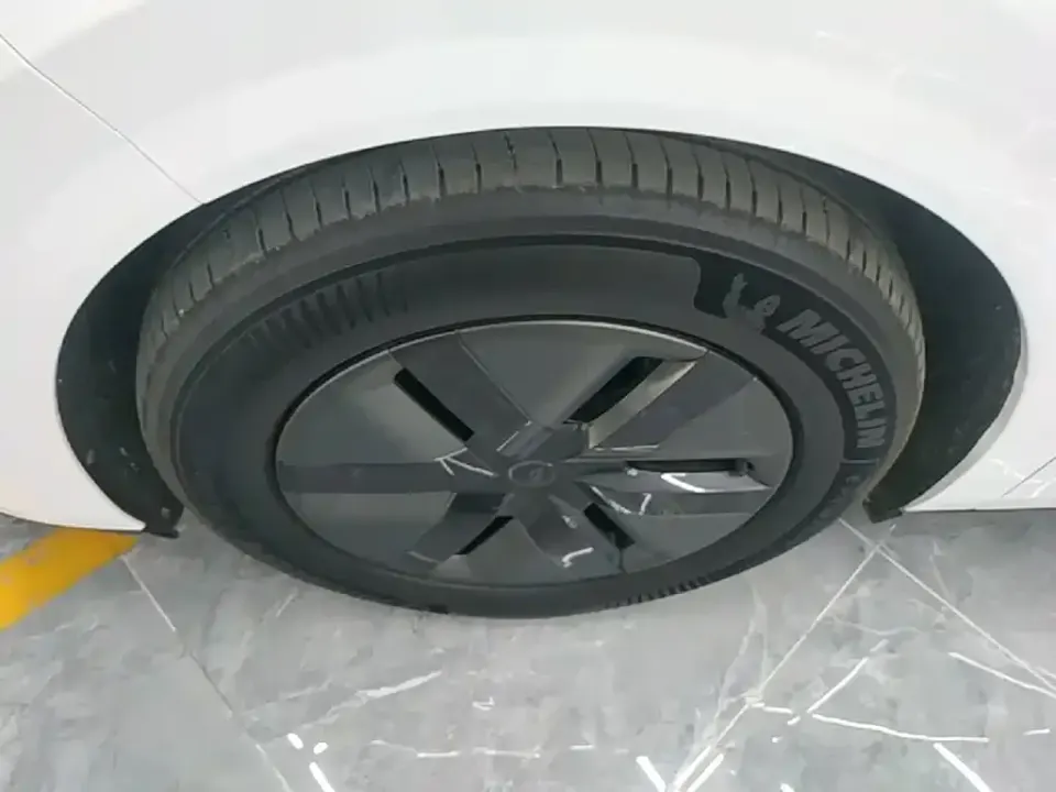 Li Li MEGA