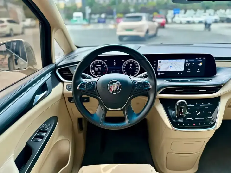 Buick GL8