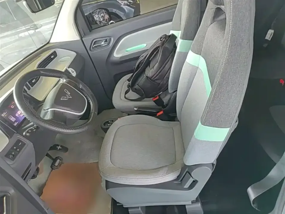 Wuling MINIEV