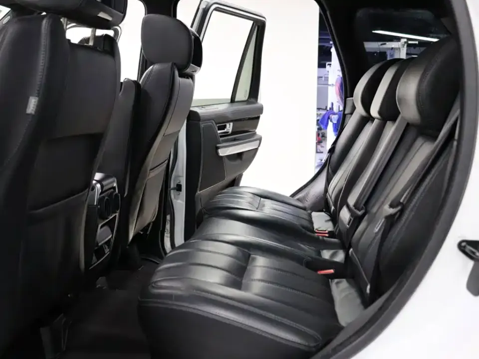 Land Rover Sport