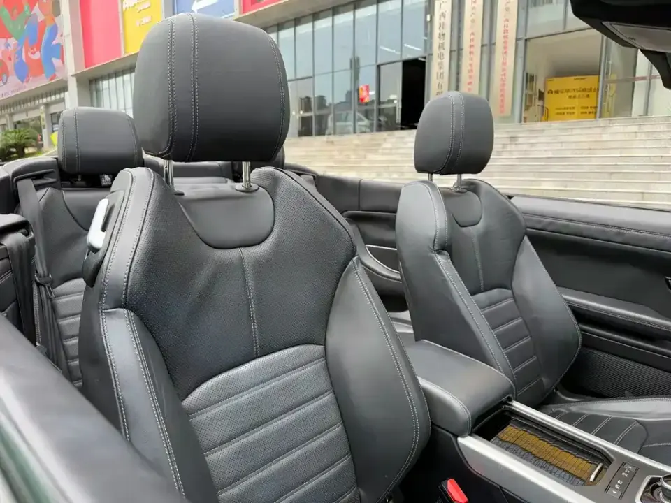 Land Rover Evoque (Import)