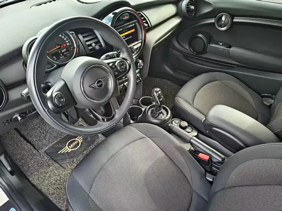 MINI Mini
