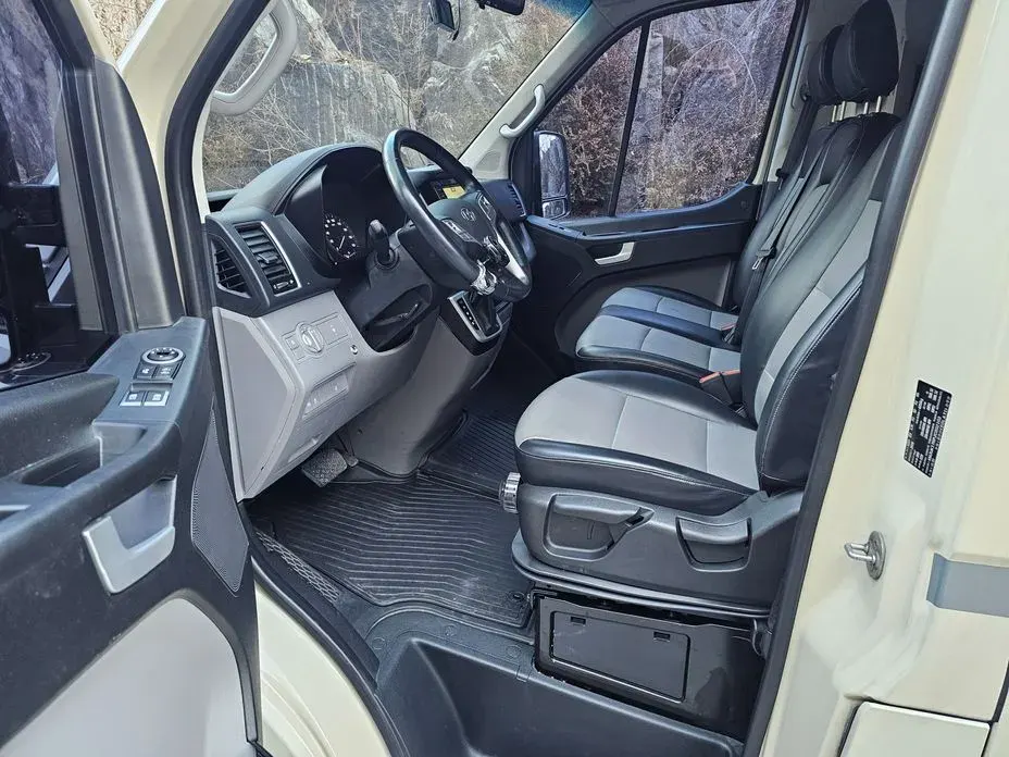 Hyundai Solati