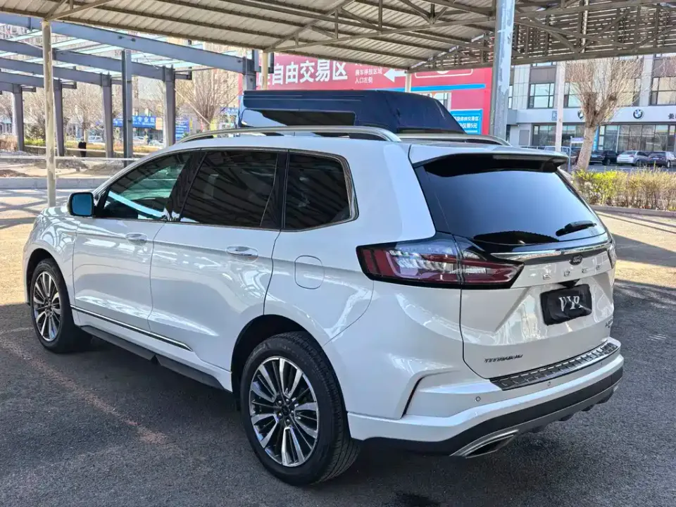 Ford Edge