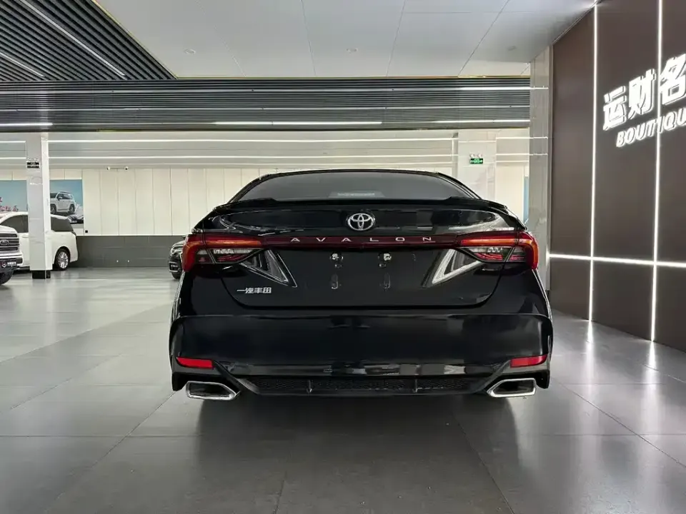 Toyota Avalon