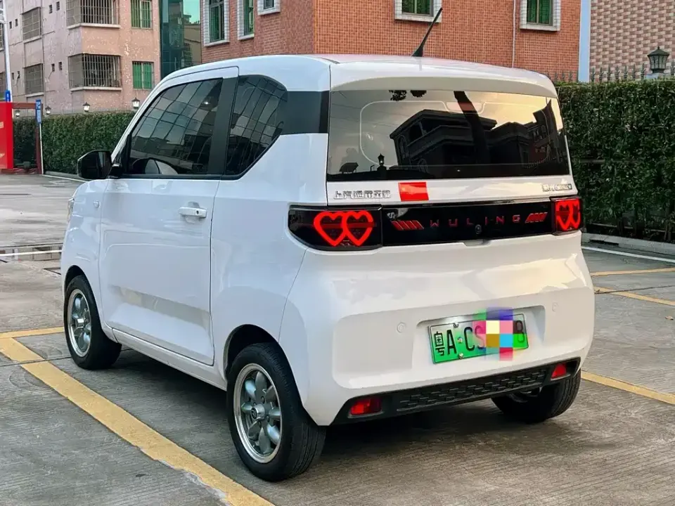 Wuling MINIEV
