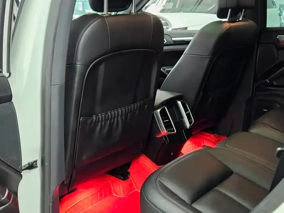 Porsche Cayenne Hybrid