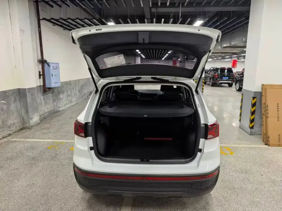 Jetta VS5