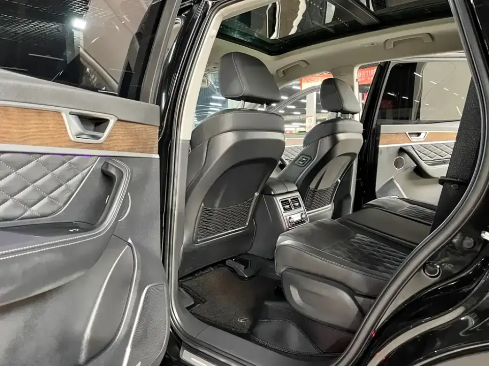 Hongqi Hongqi HS7