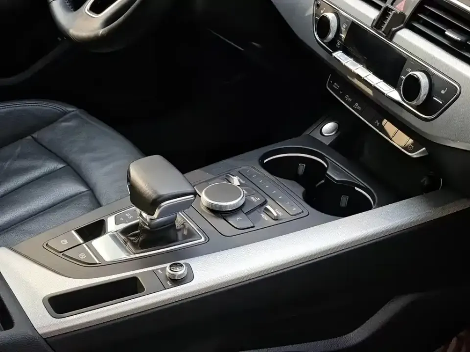 Audi A5 (Import)