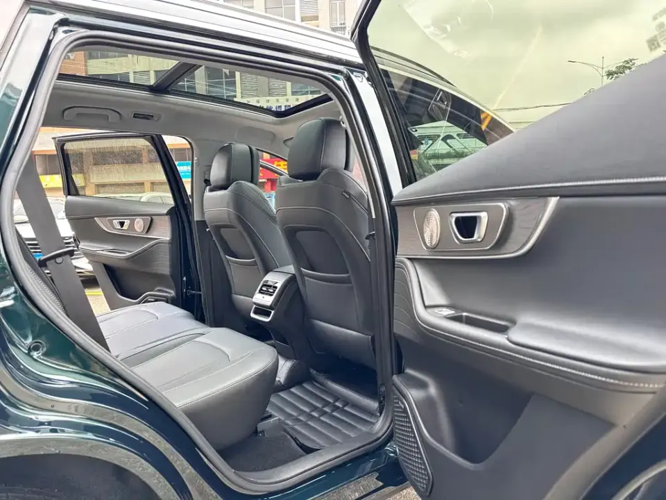 Chery Tiggo 8 PRO NEV