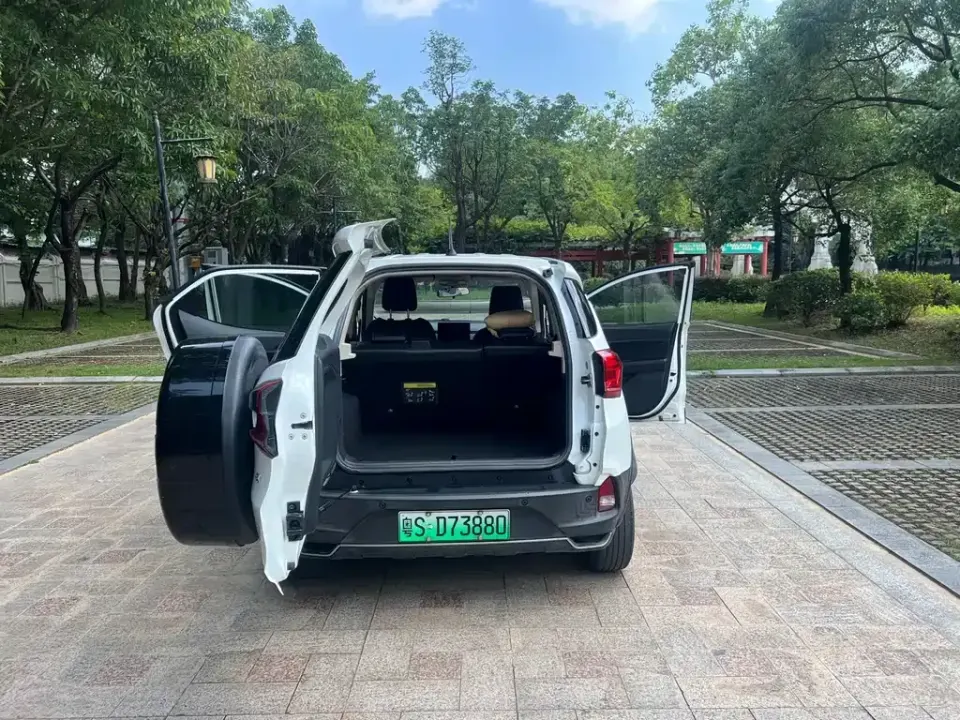 BYD Yuan EV