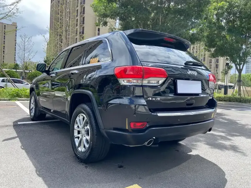 Jeep Grand Cherokee (Import)