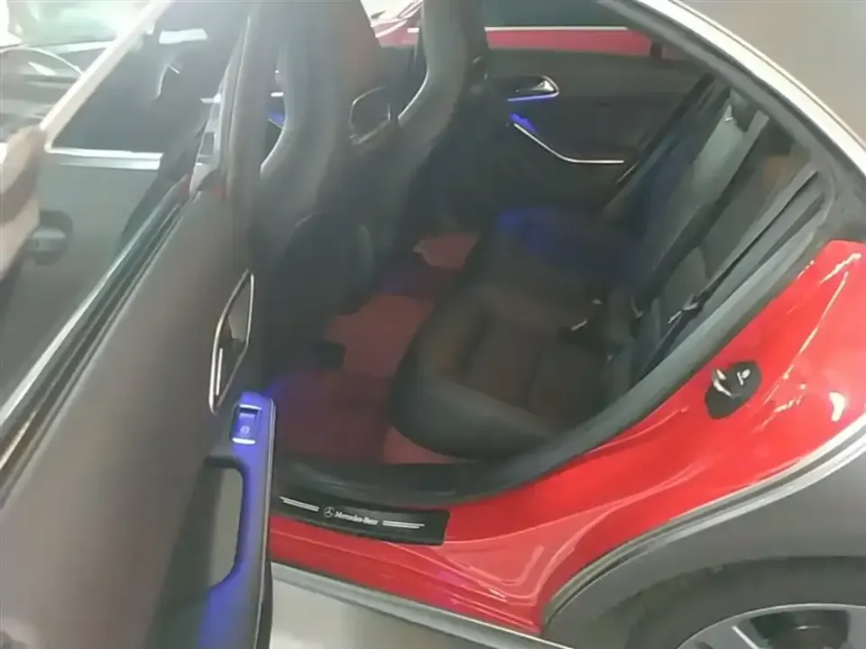 Mercedes-Benz CLA (Import)