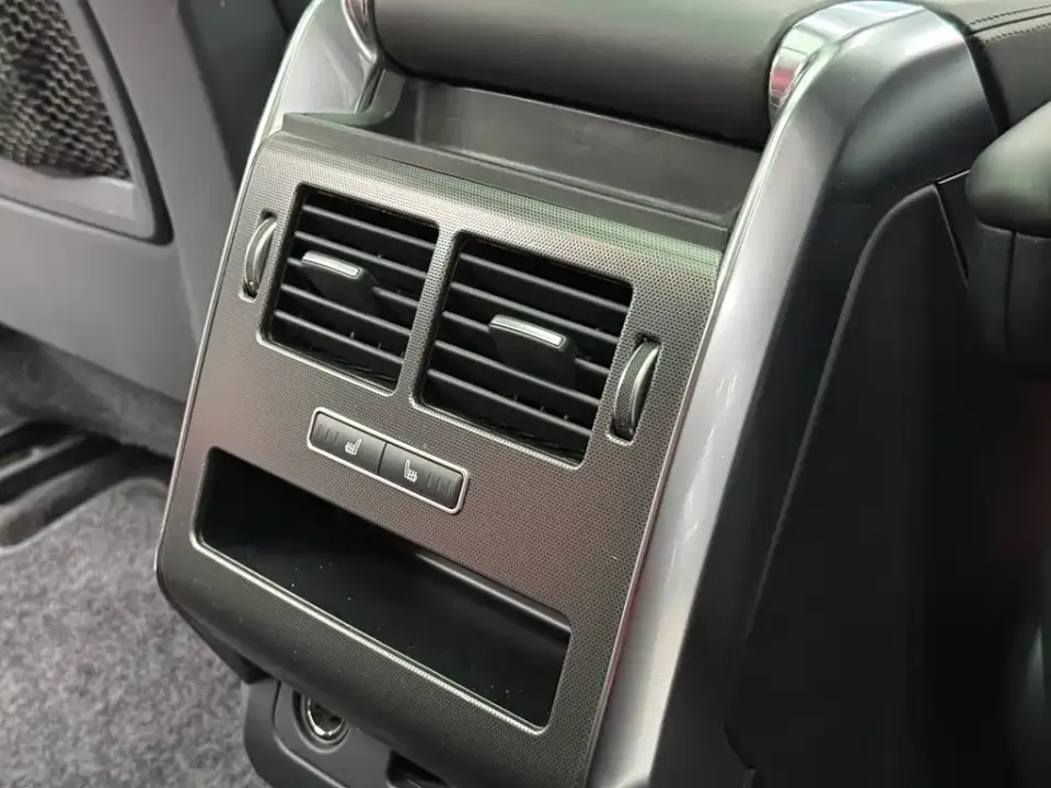 Land Rover Sport