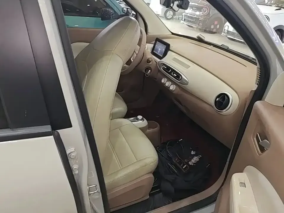 Wuling MINIEV