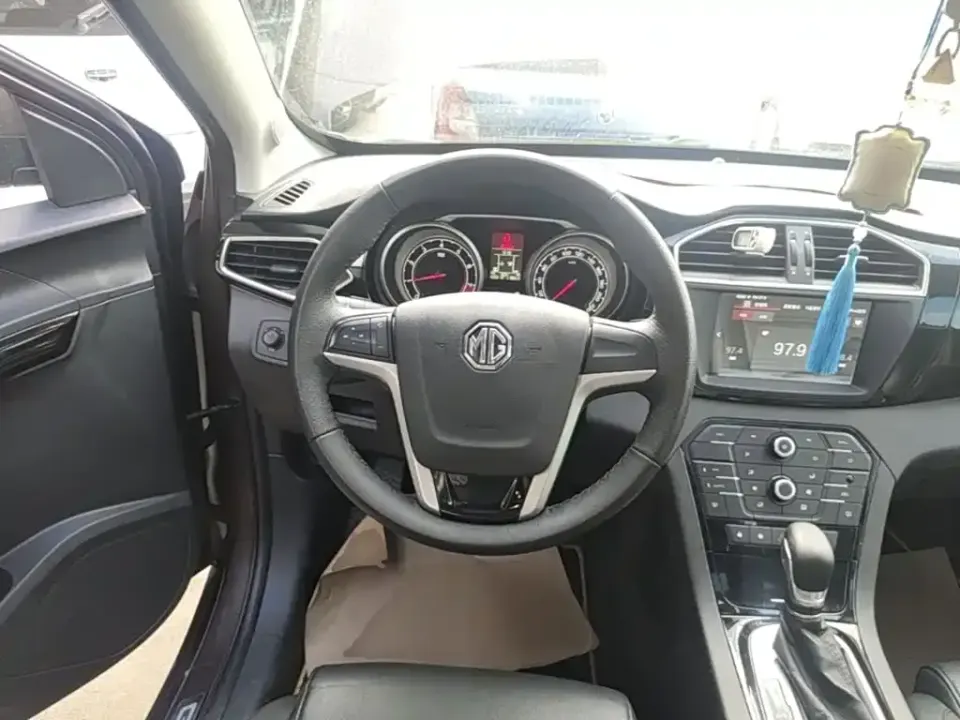 MG MG GS