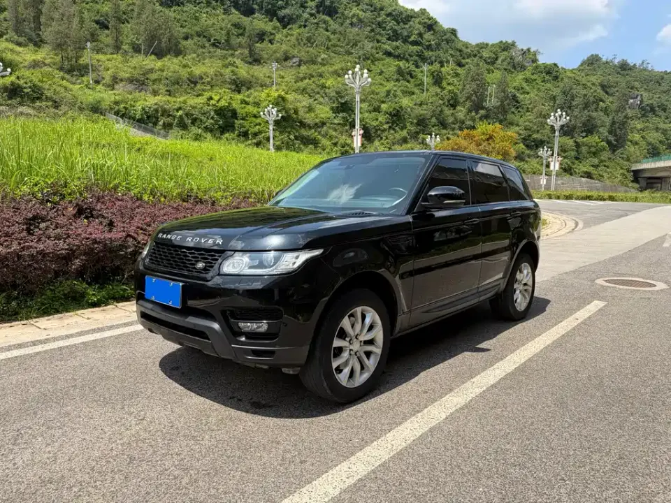 Land Rover Sport