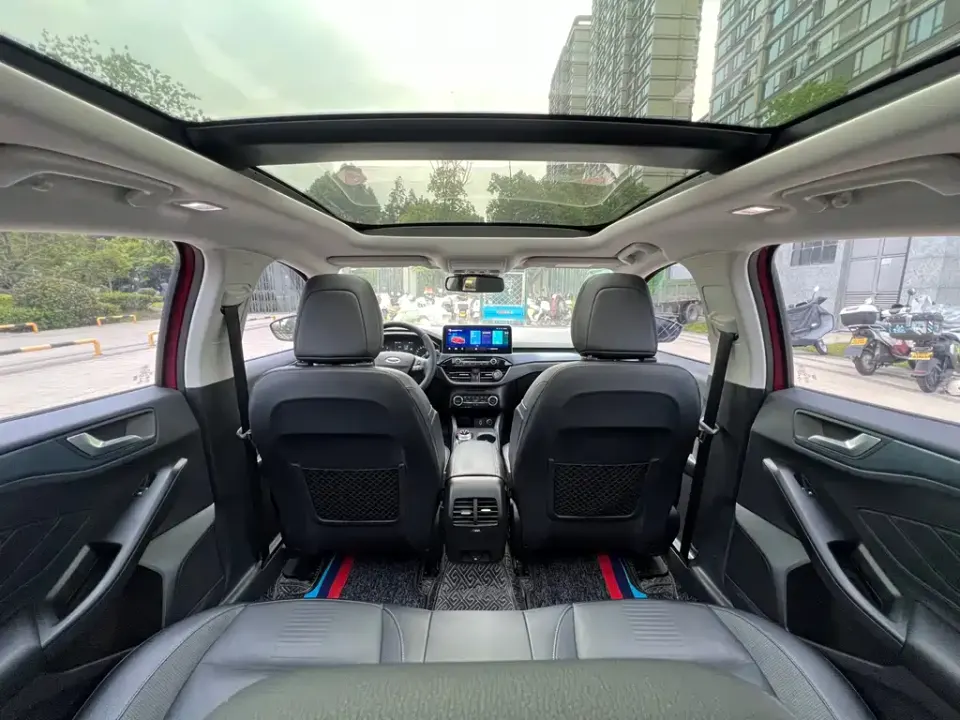 Ford Focus Active