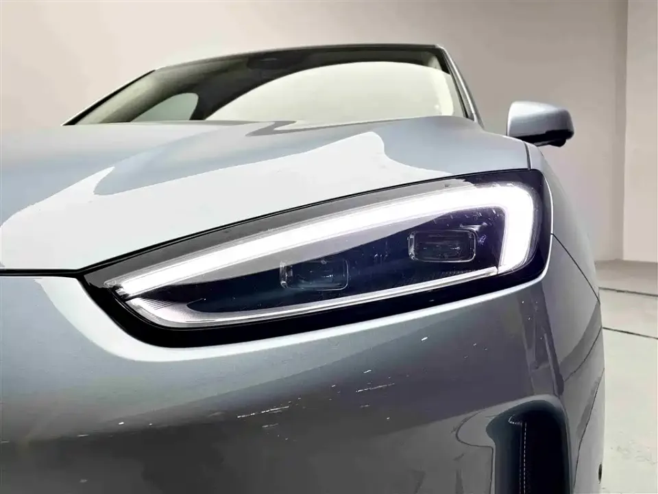 AITO AITO M5