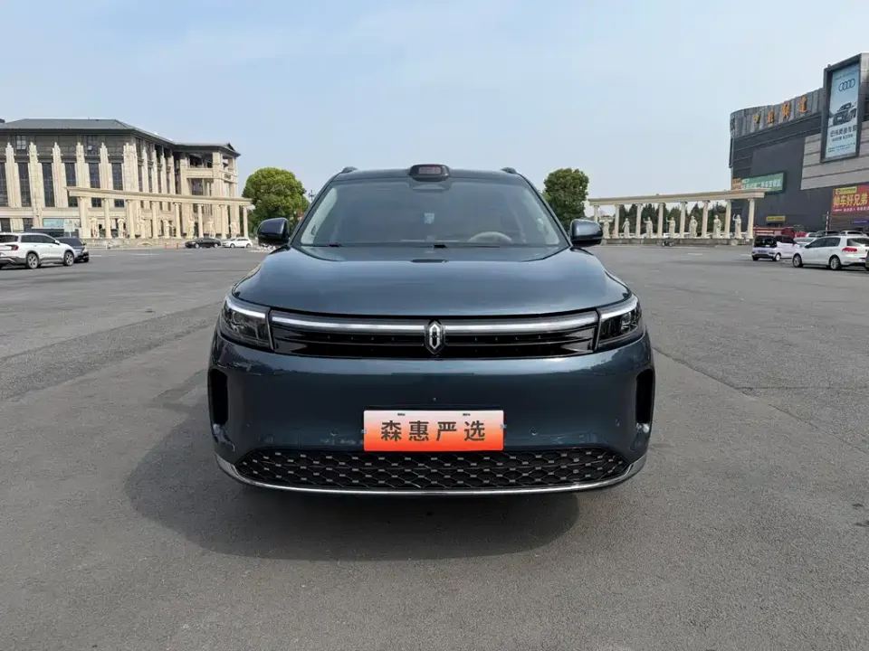 AITO M7