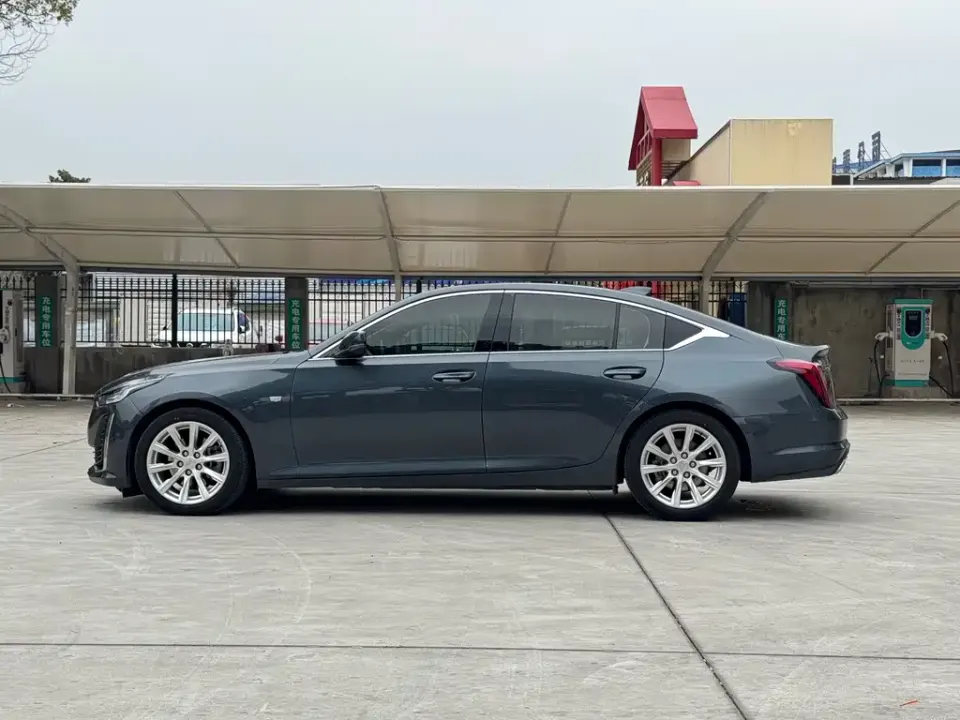Cadillac CT5
