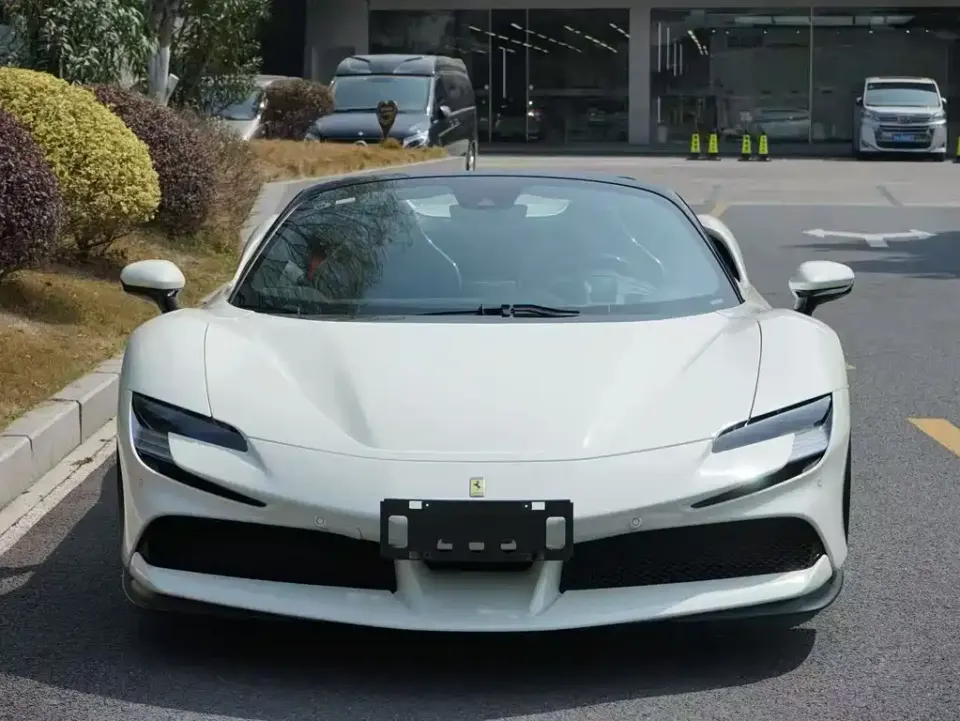 Ferrari SF90
