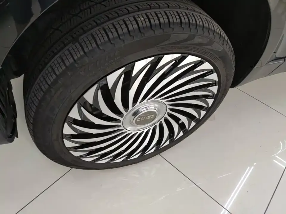 Land Rover Sport