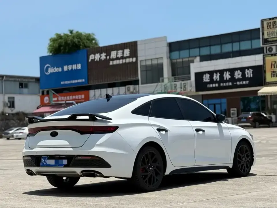 Hyundai Fista