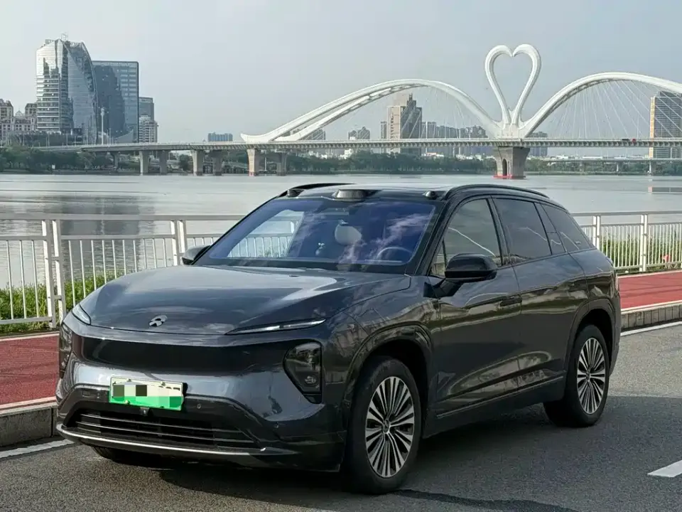 Nio ES7