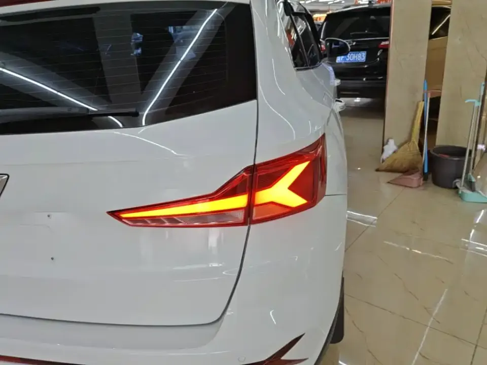 Jetta VS7