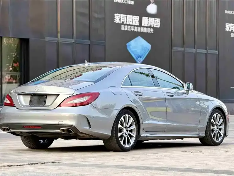 Mercedes-Benz CLS
