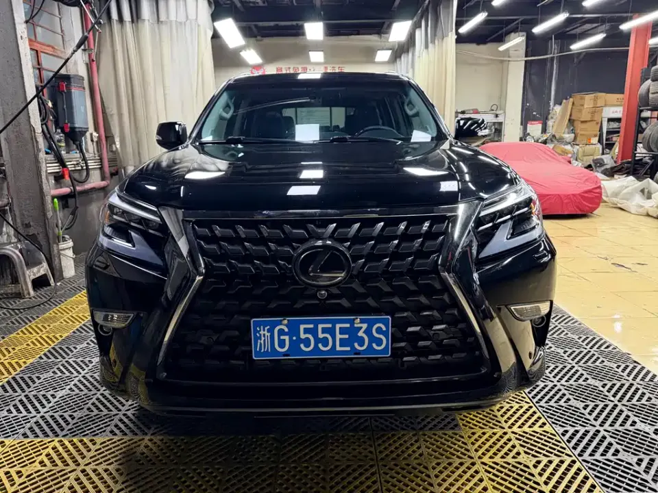 Lexus GX