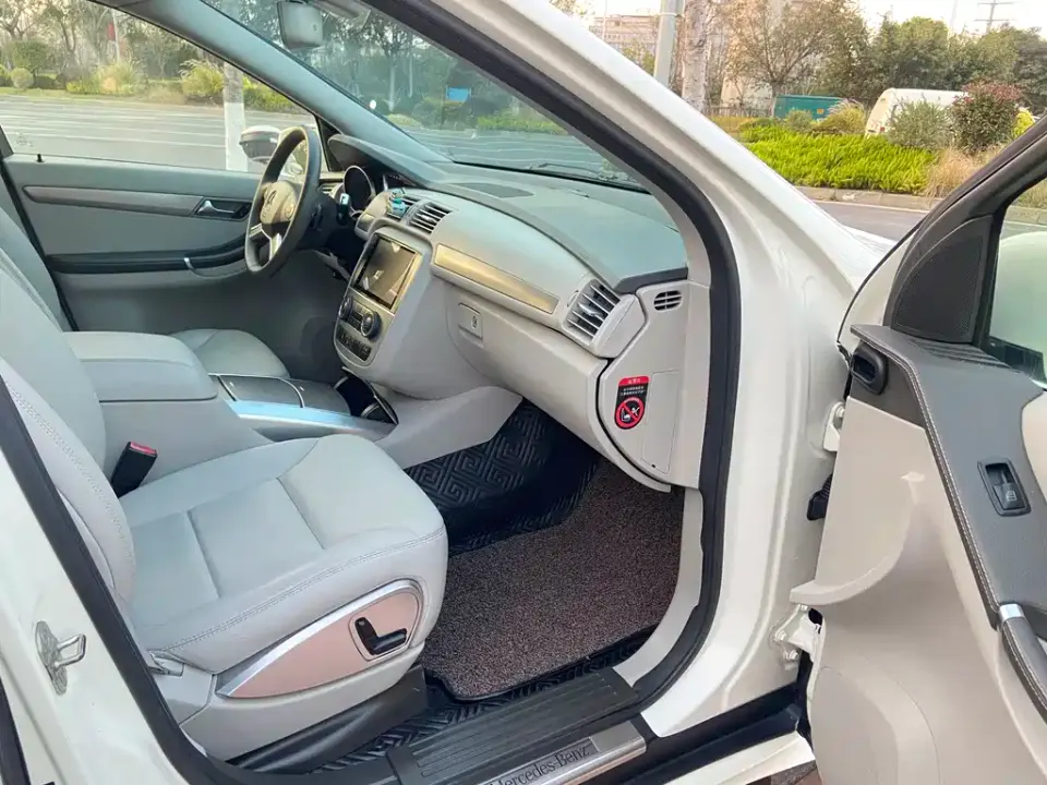 Mercedes-Benz R-Class