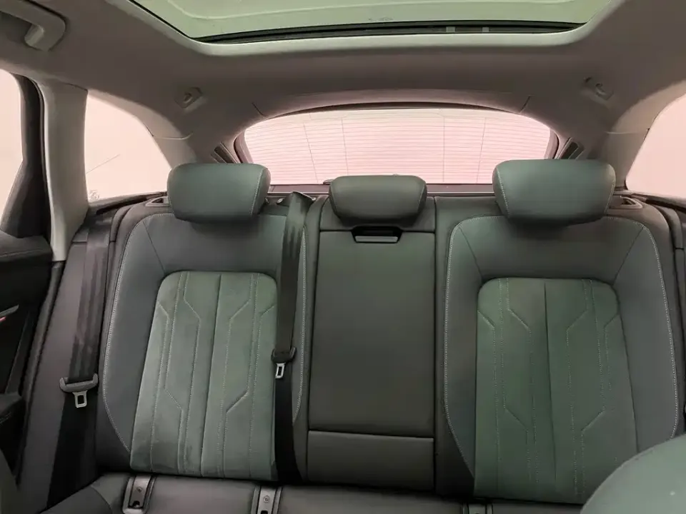 Audi A6 (Import)
