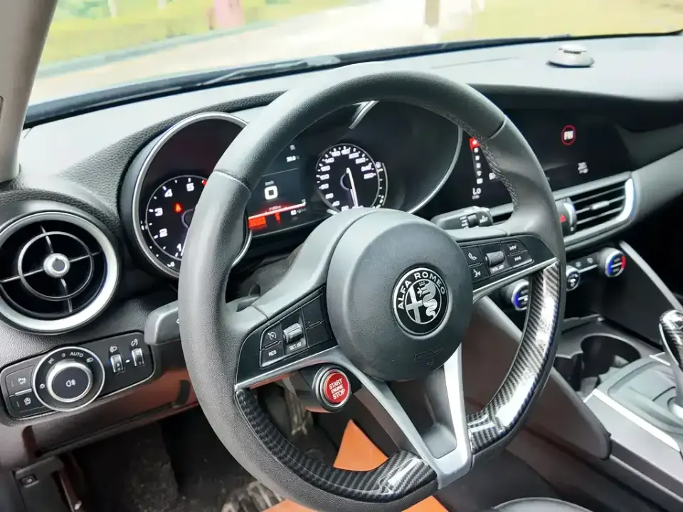 Alfa Romeo Giulia