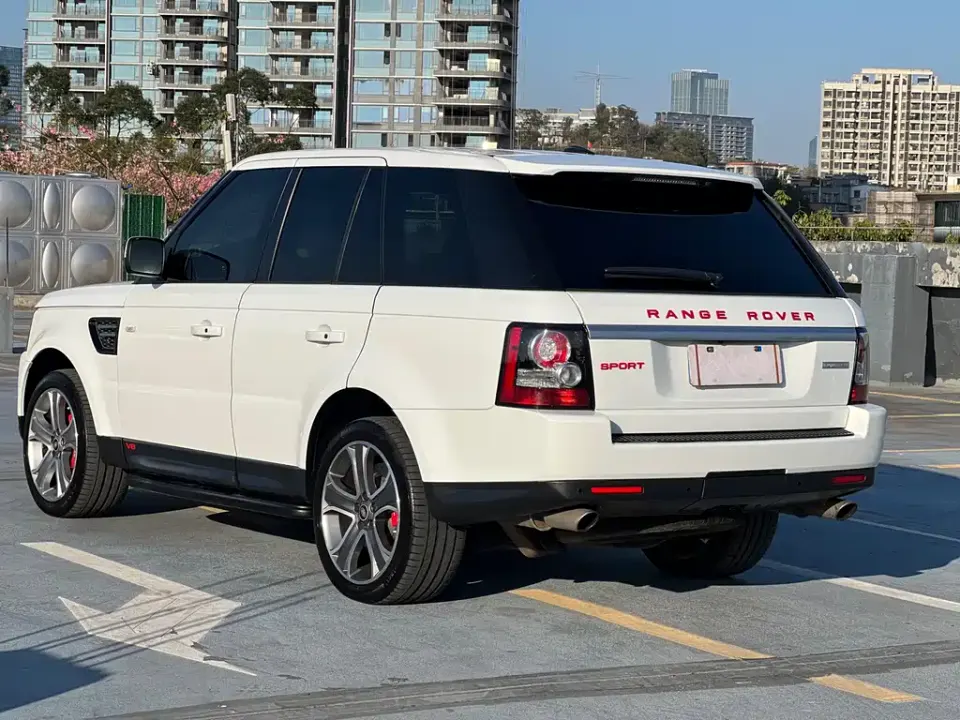 Land Rover Sport