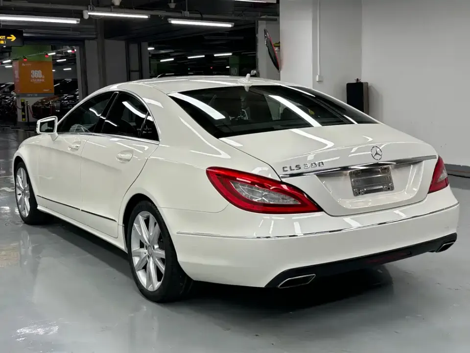 Mercedes-Benz CLS