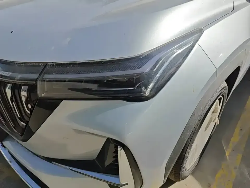 Geely Boyue L