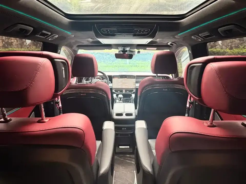 GAC Trumpchi M8