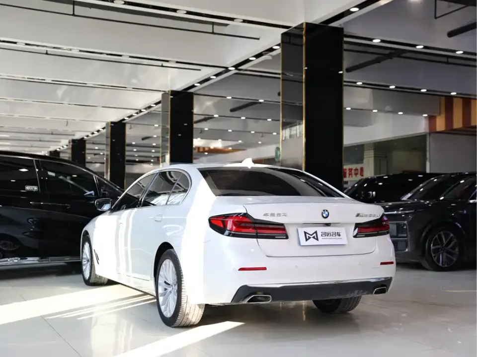 BMW 5-Series