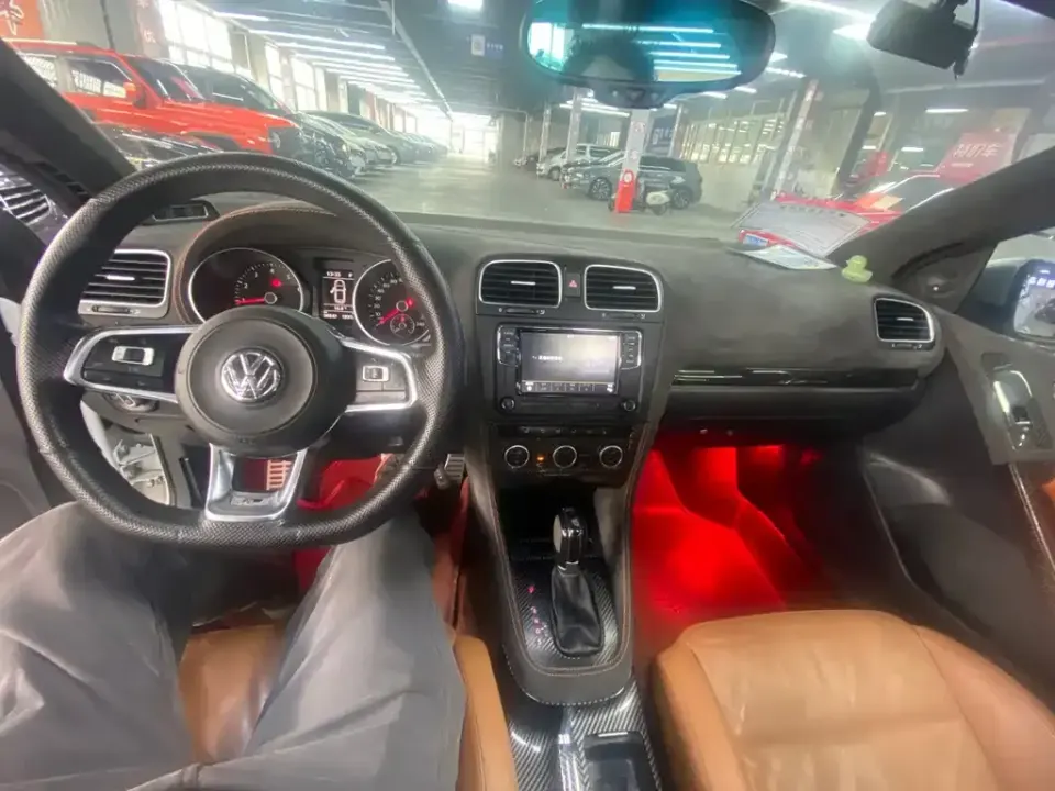 Volkswagen Golf (Import)