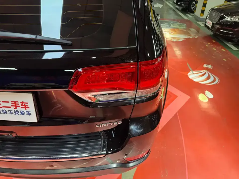 Jeep Grand Cherokee (Import)
