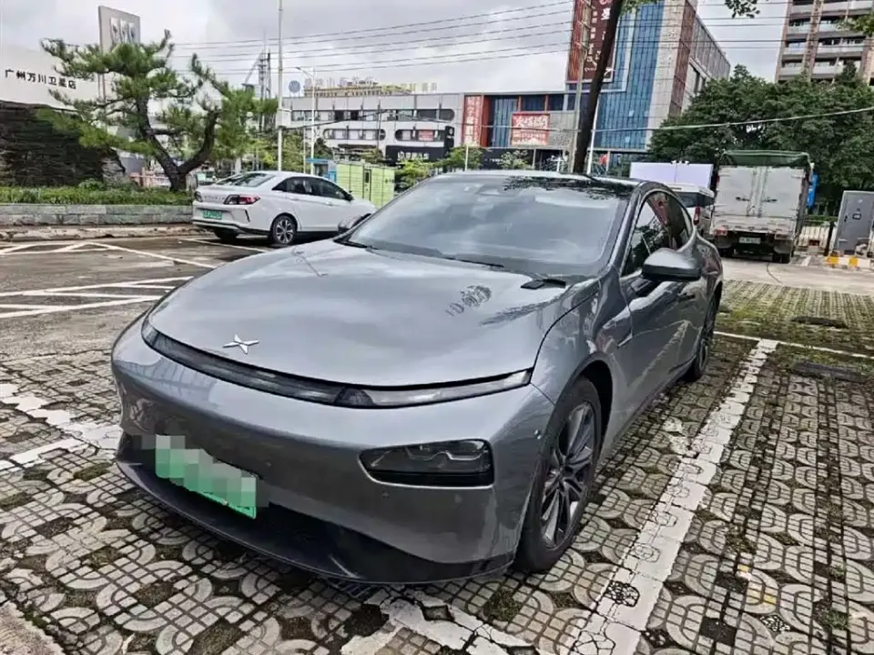 Xpeng P7