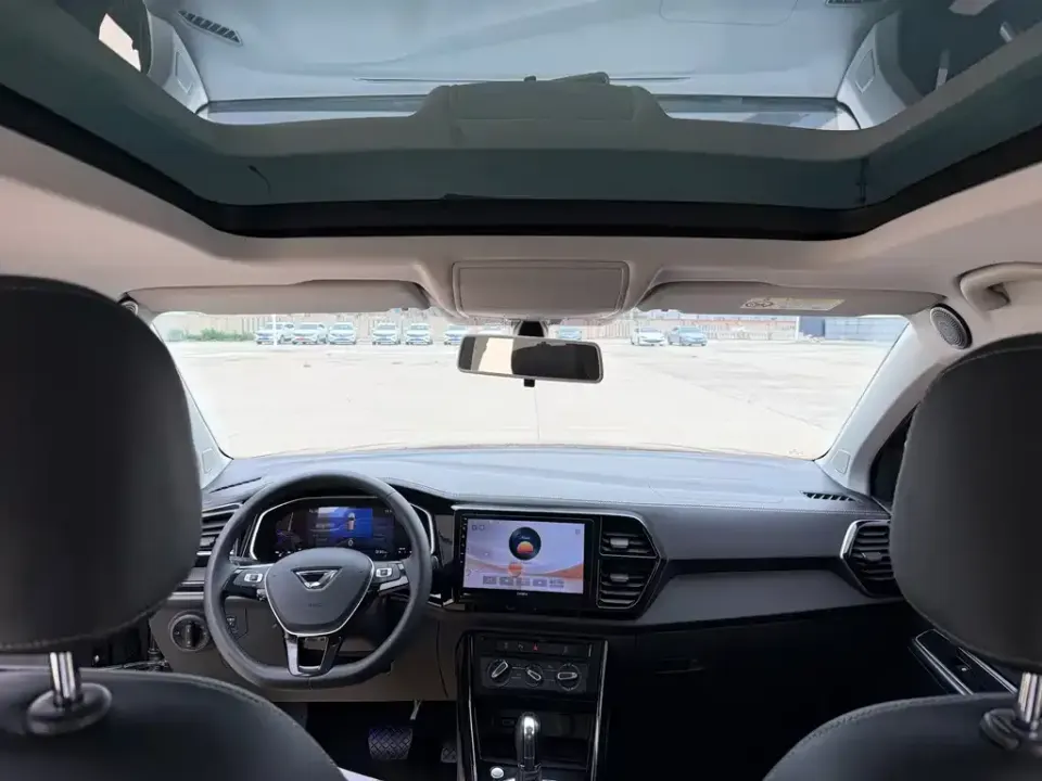 Jetta VS7