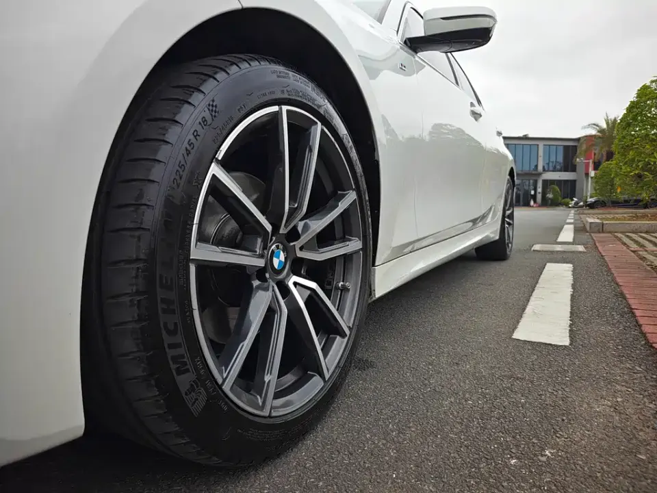 BMW 3-Series