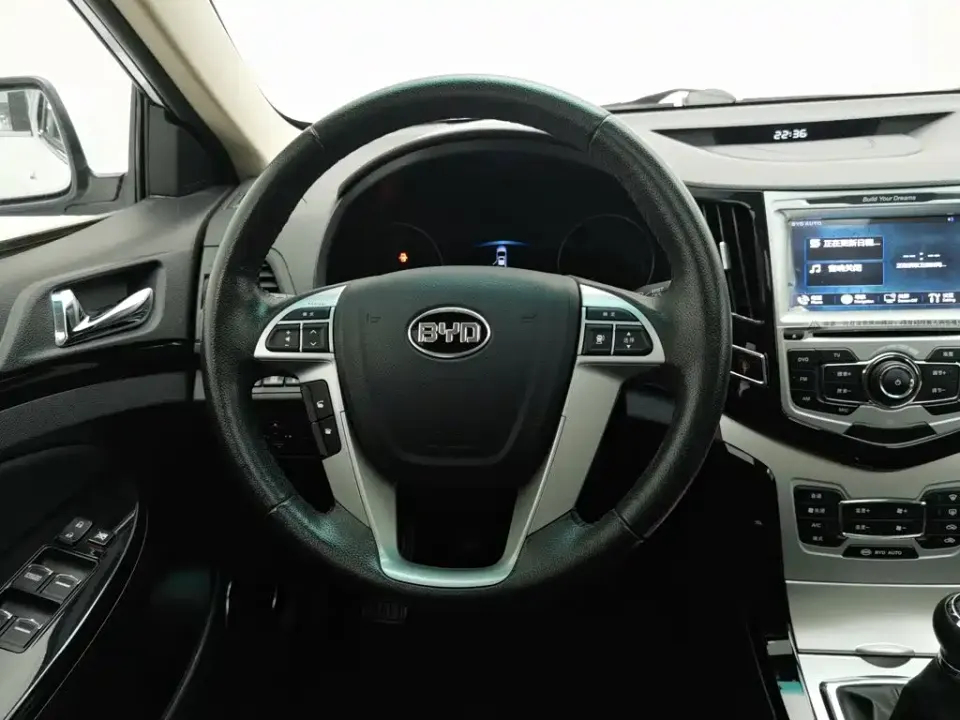 BYD Surui